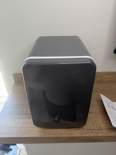 Mini fridge portable skincare - mini,