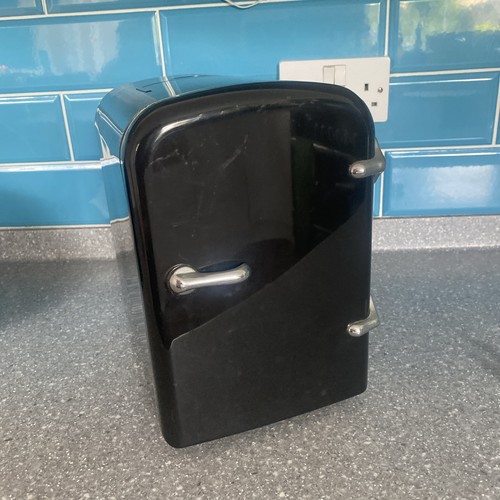 Black mini fridge ideal - black,